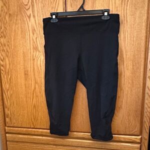 Lululemon capris